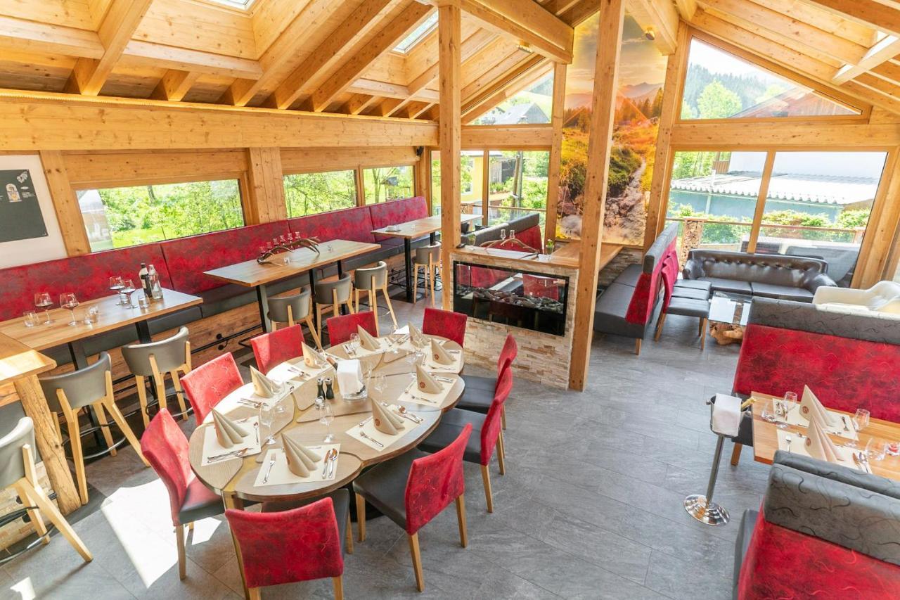Apart- Und Wellnesshotel Dachsteinresort 帕斯格许特路旁鲁斯巴赫 外观 照片